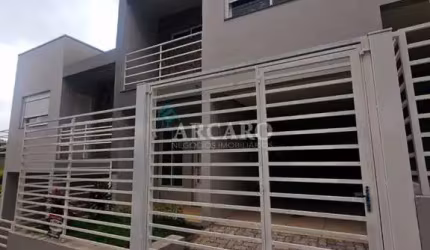 Casa com 2 quartos à venda na Rua José Casara esquina com a Rua Renato Alves de Oliveira, São Caetano, Caxias do Sul, 89 m2 por R$ 390.000