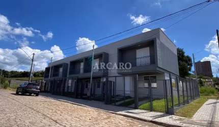 Casa com 2 quartos à venda na Rua Jenny Finimundi Mattana, 107, Nossa Senhora das Graças, Caxias do Sul, 70 m2 por R$ 350.000