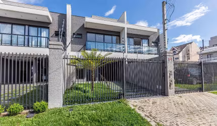 Lindo Sobrado, novo, para alugar em Santa Felicidade, com 3 quartos sendo uma suíte, lavabo, sacada, churrasqueira