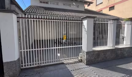 Casa com 5 quartos à venda na Vila Eunice Nova, Cachoeirinha , 220 m2 por R$ 1.290.000