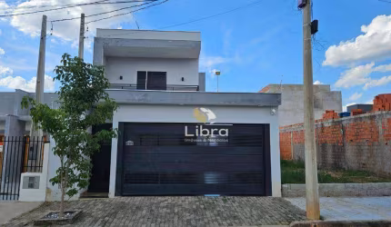 Casa com 2 dormitórios à venda, 170 m² por R$ 598.000,00 - Parque Jardim Nathalia  - Sorocaba/SP