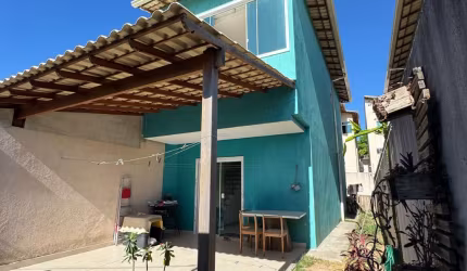 Duplex espaçoso e sofisticado