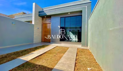 CASA EM EXTREMA MG À VENDA 3 QUARTOS casa nova e independente