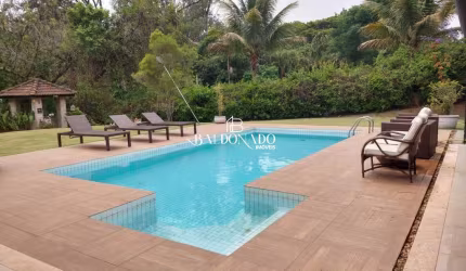 CASA EM ITATIBA SP 300,79MTS R$ 2.800 Milhões PISCINA LAGO