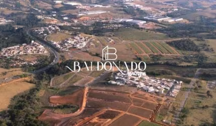 TERRENO COMERCIAL EM EXTREMA MG À VENDA MISTO 300M² PARCELAD