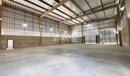 GALPÃO PARA VENDA EM EXTREMA MG 1.000 M² ÁREA INDUSTRIAL FÁCIL ACESSO