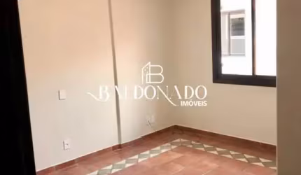 Sala Comercial no Centro de Extrema MG 17m² com banheiro
