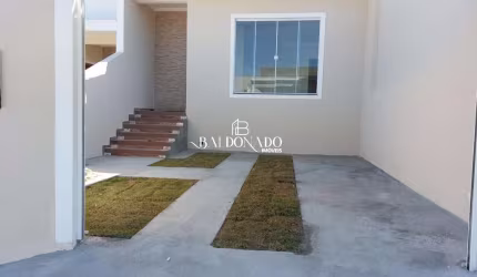 CASA EM EXTREMA MG À VENDA 70,44 METROS À 3KM DO CENTRO
