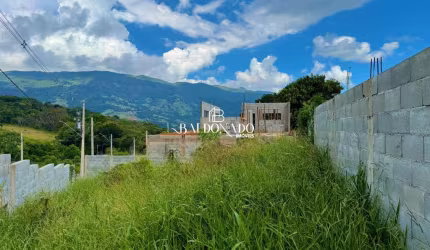 Terreno em Extrema MG à venda 200m² 2 KM DA CIDADE PARCELADO