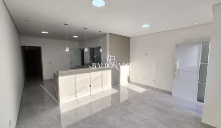 Casa em Extrema MG à venda PROX. AO CENTRO 2 DORM. GARAGEM