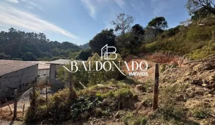 Terreno em Extrema MG à venda com 600,00 m²