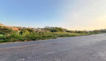 Terreno comercial à venda no Manoel Corrêa, Conselheiro Lafaiete , 2000 m2 por R$ 1.700.000