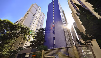 Apartamento de 180m² e 3 quartos no Batel