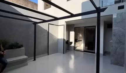 Casa Geminada Duplex
