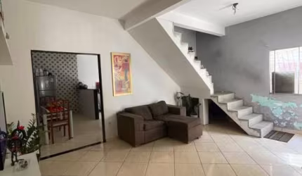 Casa para Venda em Vila Velha, Jabaeté, 3 dormitórios, 2 banheiros