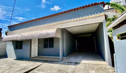 Casa para Venda em Vila Velha, Ilha dos Bentos, 3 dormitórios, 2 banheiros, 3 vagas