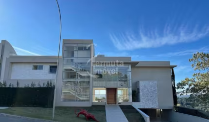 Residencial Gênesis II - Mansão mobiliada com 750m², 4 suítes, piscina, sauna úmida e elevador no Gênesis II
