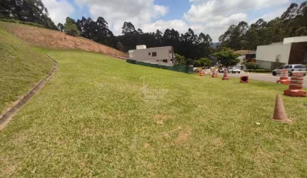 Residencial Tamboré 11 - Terreno à venda no Residencial Tamboré 11 com  661m², Santana de Parnaíba/SP