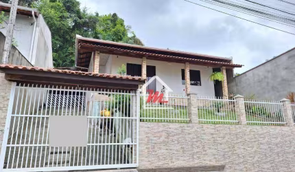 Casa com 3 dormitórios sendo 1 suíte à venda, 96 m² por R$ 460.000 - Passo Manso - Blumenau/SC