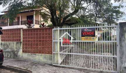 Casa com 3 dormitórios à venda, 80 m² por R$ 950.000,00 - Centro - Penha/SC