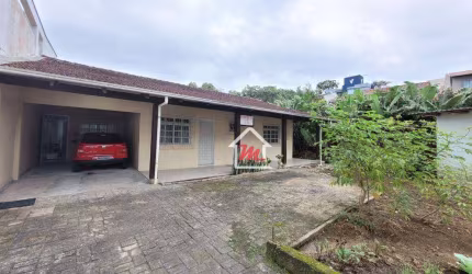 Casa com 3 dormitórios à venda, 150 m² por R$ 600.000,00 - Velha - Blumenau/SC