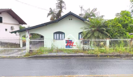 Casa com 3 dormitórios para alugar, 62 m² por R$ 2.200,00/mês - Passo Manso - Blumenau/SC