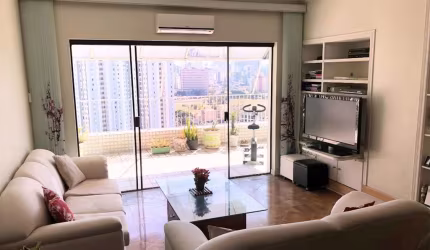 Funcional cobertura para venda com 3 quartos, sendo 2 suítes, 270m²