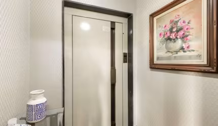 Versátil apartamento tipo para venda com 3 quartos, sendo 3 suítes, 220m²