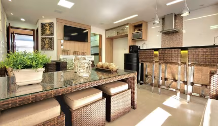 Excelente casa tipo para venda com 3 quartos, sendo 3 suítes, 217m²