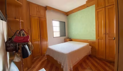 Elegante sobrado para venda com 3 quartos, sendo 1 suíte, 157m²