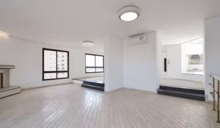 Aconchegante cobertura para venda com 3 quartos, sendo 1 suíte, 485m²