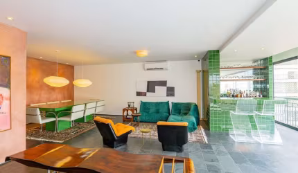 Excelente apartamento tipo para venda com 3 quartos, sendo 3 suítes, 218m²