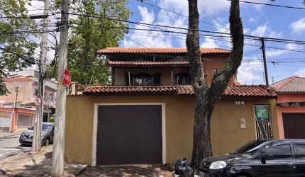 Imperdível sobrado para venda com 3 quartos, sendo 1 suíte, 175m²