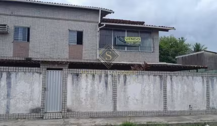 Casa em Várzea  -  Recife