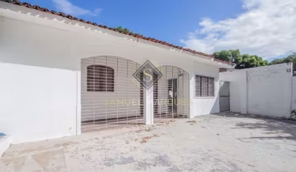 Vendo Casa Comercial em Santo Amaro  -  Proximo UNICAP