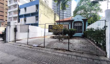 Casa Comercial em Espinheiro  -  Recife