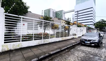 Vendo / Alugo Casa Comercial em Ilha do Leite  -  Recife PE