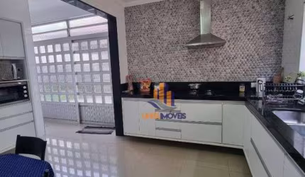 Excelente Sobrado ao lado do SESI.  Melhor região do Estoril - 5 dorms, sendo 3 suítes..