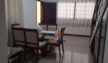 Sobrado com 3 dormitórios à venda, 140 m² por R$ 669.000,00 - Jardim Sul - São José dos Campos/SP
