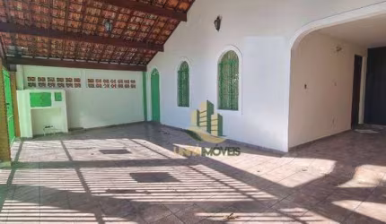Casa térrea  com 3 dormitórios à venda, 138 m² por R$ 770.000 - Bosque dos Eucaliptos - São José dos Campos/SP