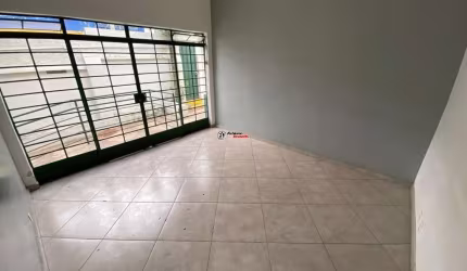 Prédio com 20 salas para alugar na Estoril, 1, São Francisco, Belo Horizonte por R$ 16.900