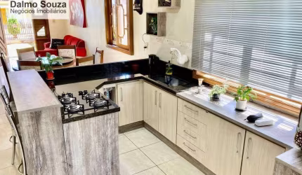 Casa com 2 dormitórios à venda por R$ 475.000,00 - Bela Vista - Sapucaia do Sul/RS