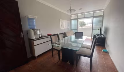 Apartamento 02 quartos em Candeias perto da praia