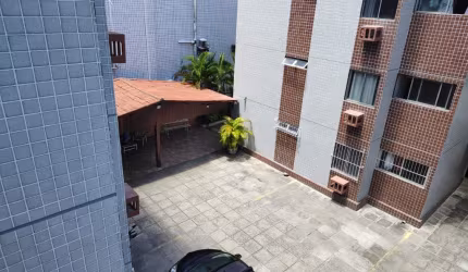 APARTAMENTO CANDEIAS 2º ANDAR PRÓXIMO A  PRAIA