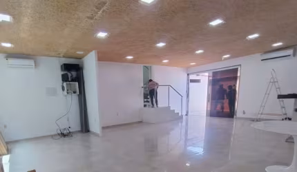 CASA COMERCIAL EM PIEDADE