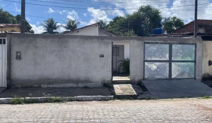CASA PARA VENDA NO IBURA DE BAIXO 240 MIL