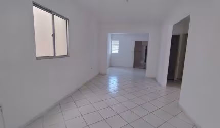CASA + ESCRITORIO 1° ANDAR NO JIQUIA REFORMADA