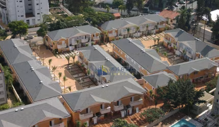Casa á venda no Condomínio Flora Park