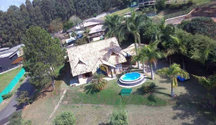 CASA para VENDA ou LOCAÇÃO em CONDOMÍNIO NÁUTICO FECHADO com HANGAR PRÓPRIO na REPRESA JAGUARI a 18Km da CIDADE de BRAGANÇA PAULISTA!