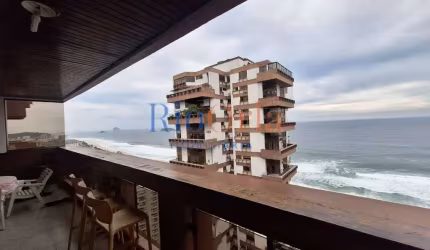 Barramares. Apartamento com 4 quartos(1 suíte) na praia da Barra da Tijuca!